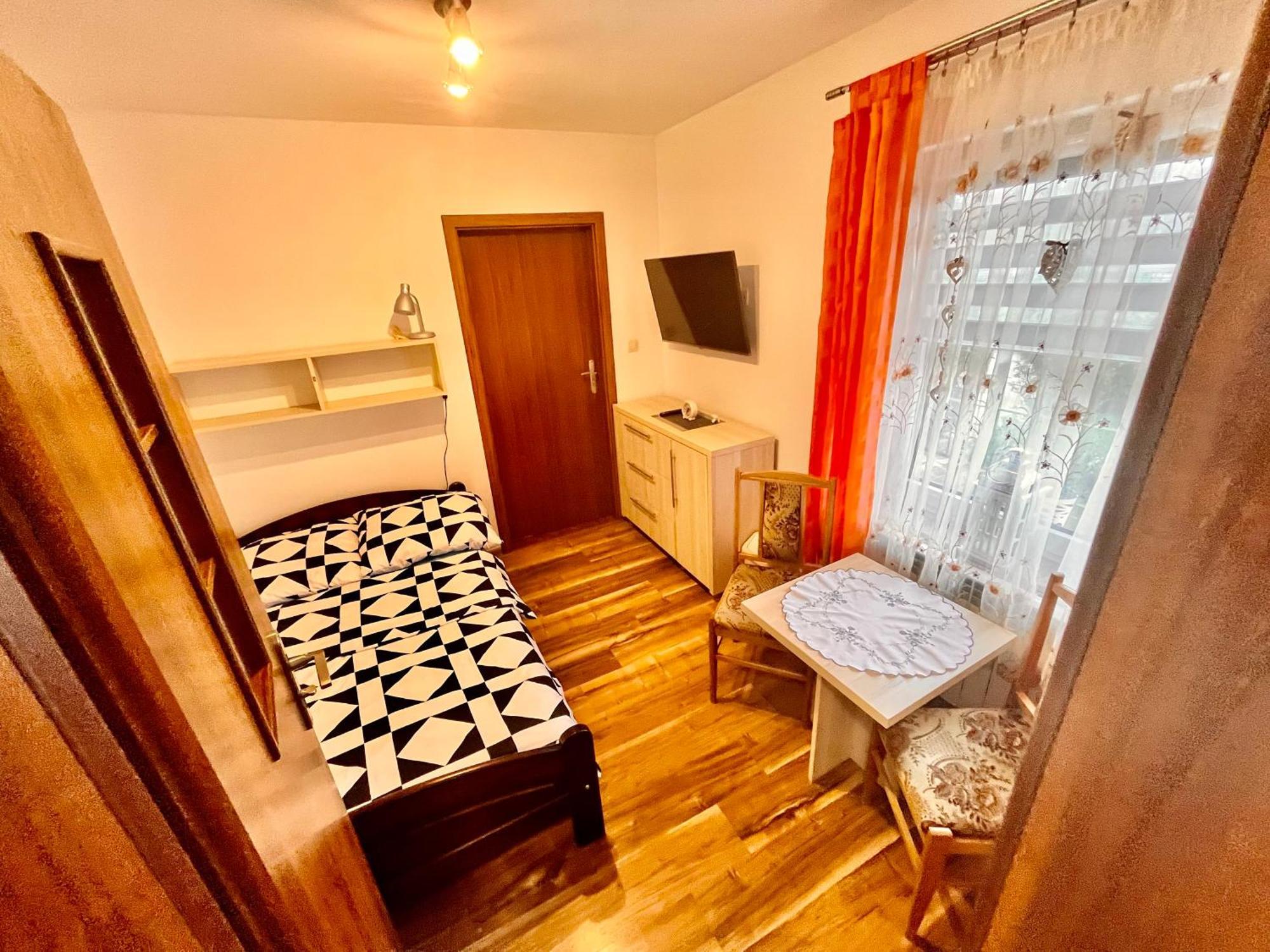 Pokoje Nad Klifem Trzęsacz Chambre photo